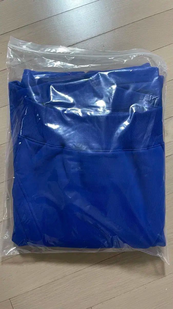  IAB Studio ブルー フーディー S パーカー トップス