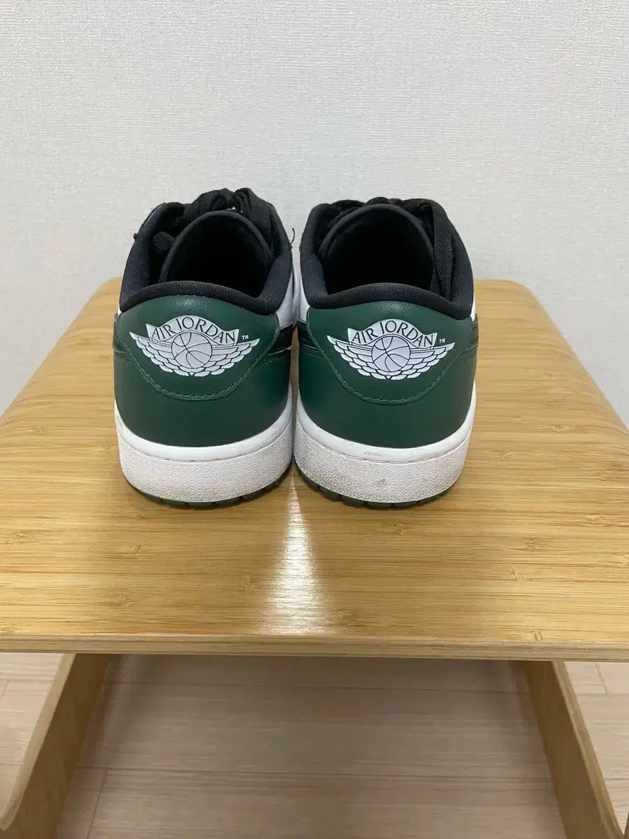 ナイキ ジョーダン1