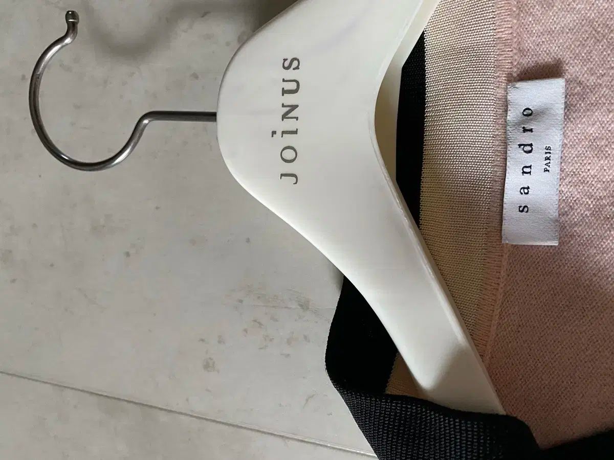 サンドロ ピンク