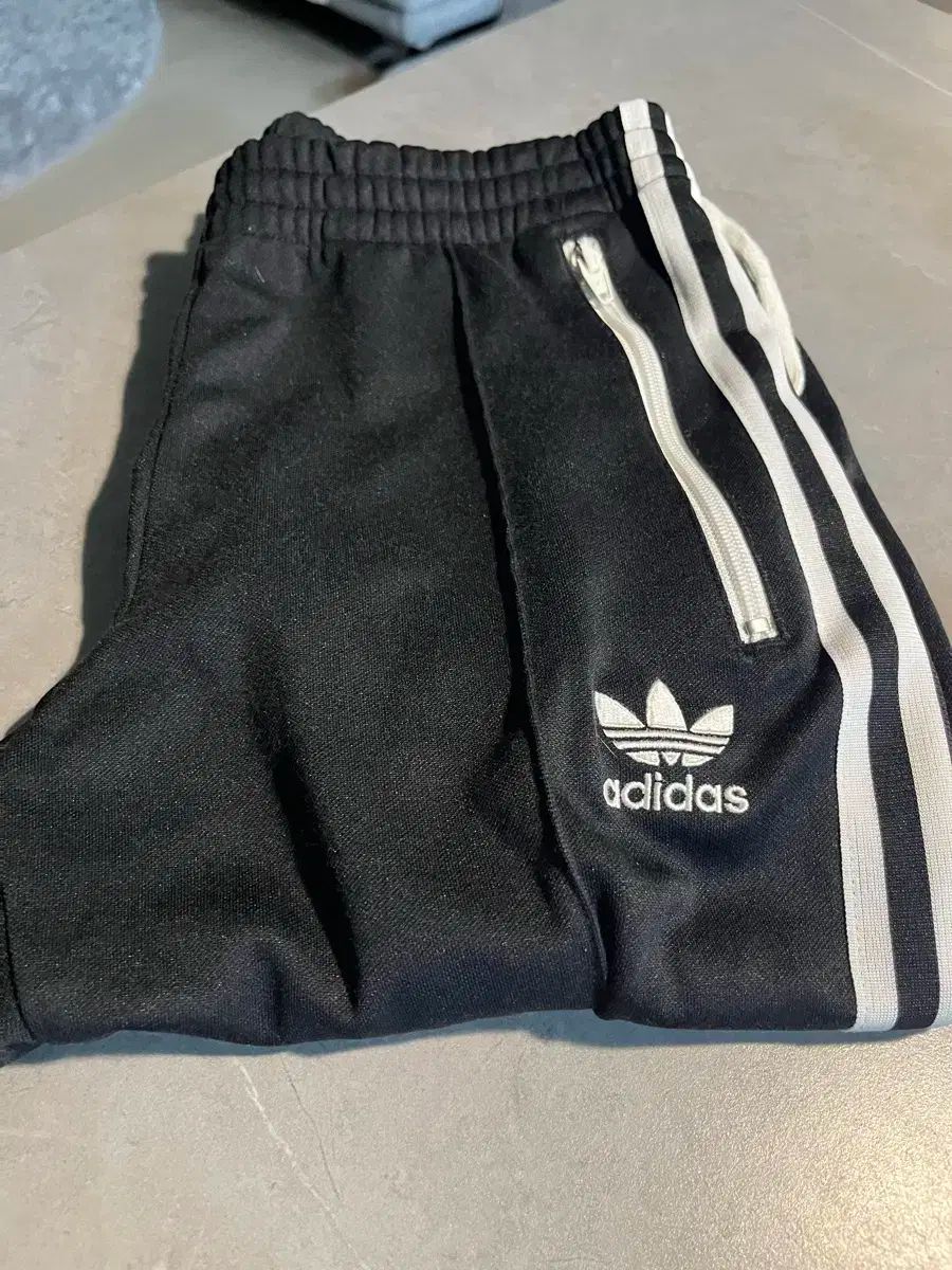 MORELIA NEO III JAPAN サッカーシューズ 25.5cm SOULEIADO ソレイアード オールインワン LIBERTY リバティ好きへ