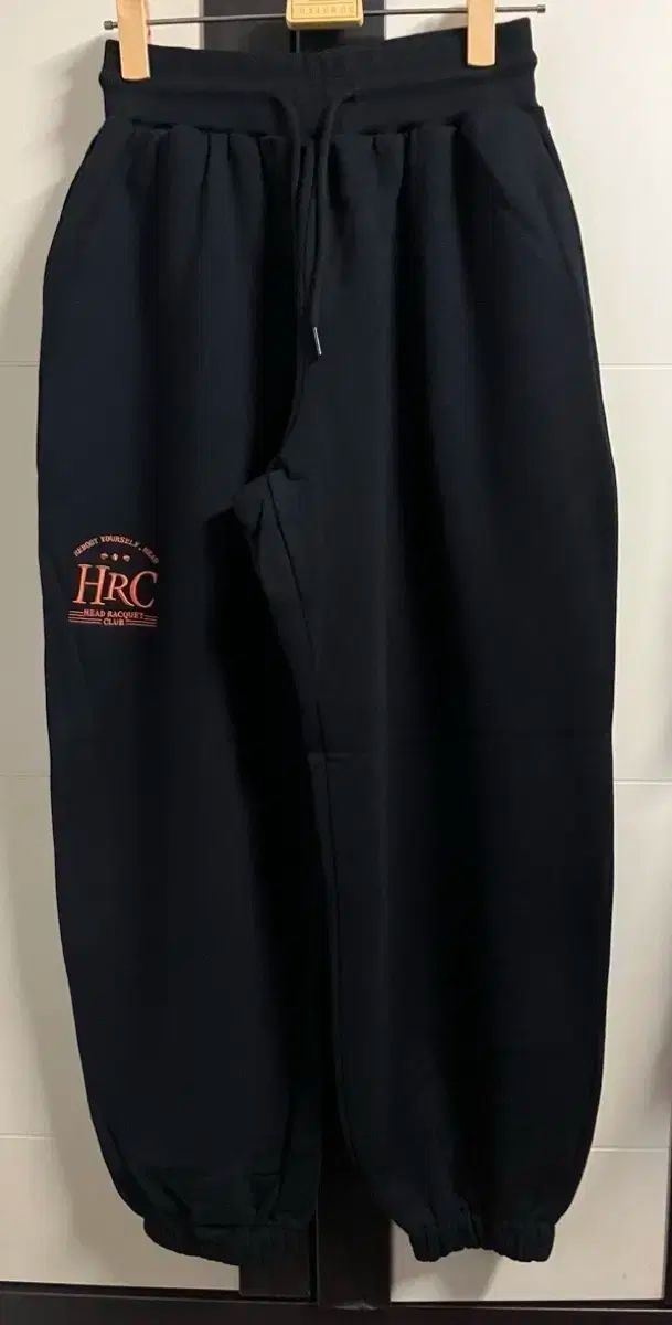 HEAD オーバワイドフィット スウェットパンツ 黒 Mサイズ