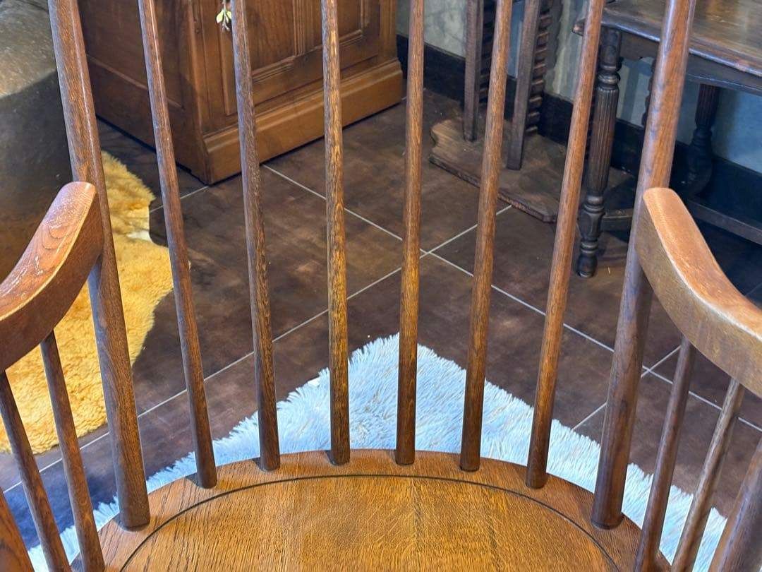 ②飛騨産業 キツツキマーク ロッキングチェア ダイニングチェア