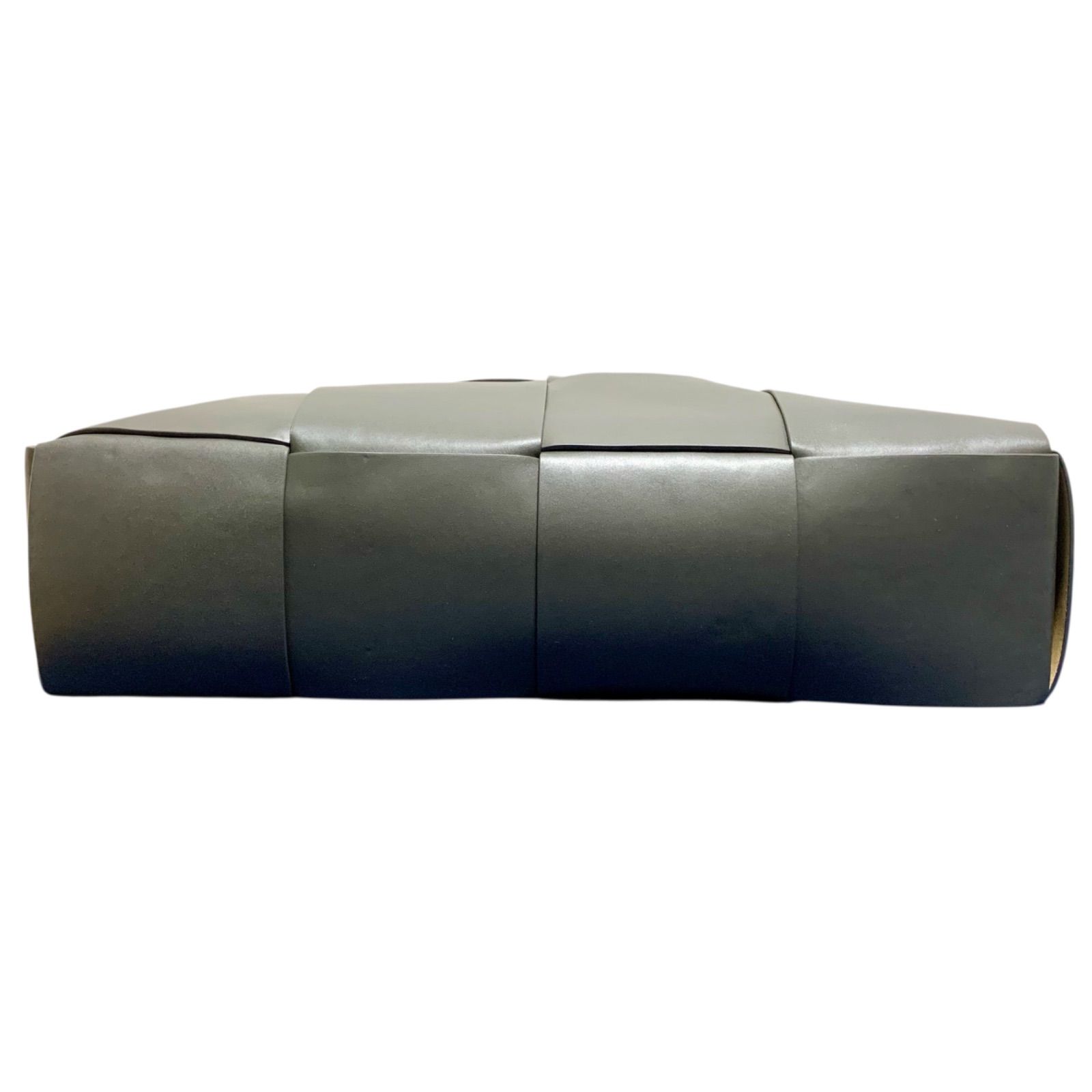 BOTTEGA VENETA ボッテガヴェネタ マキシイントレチャート ラージ