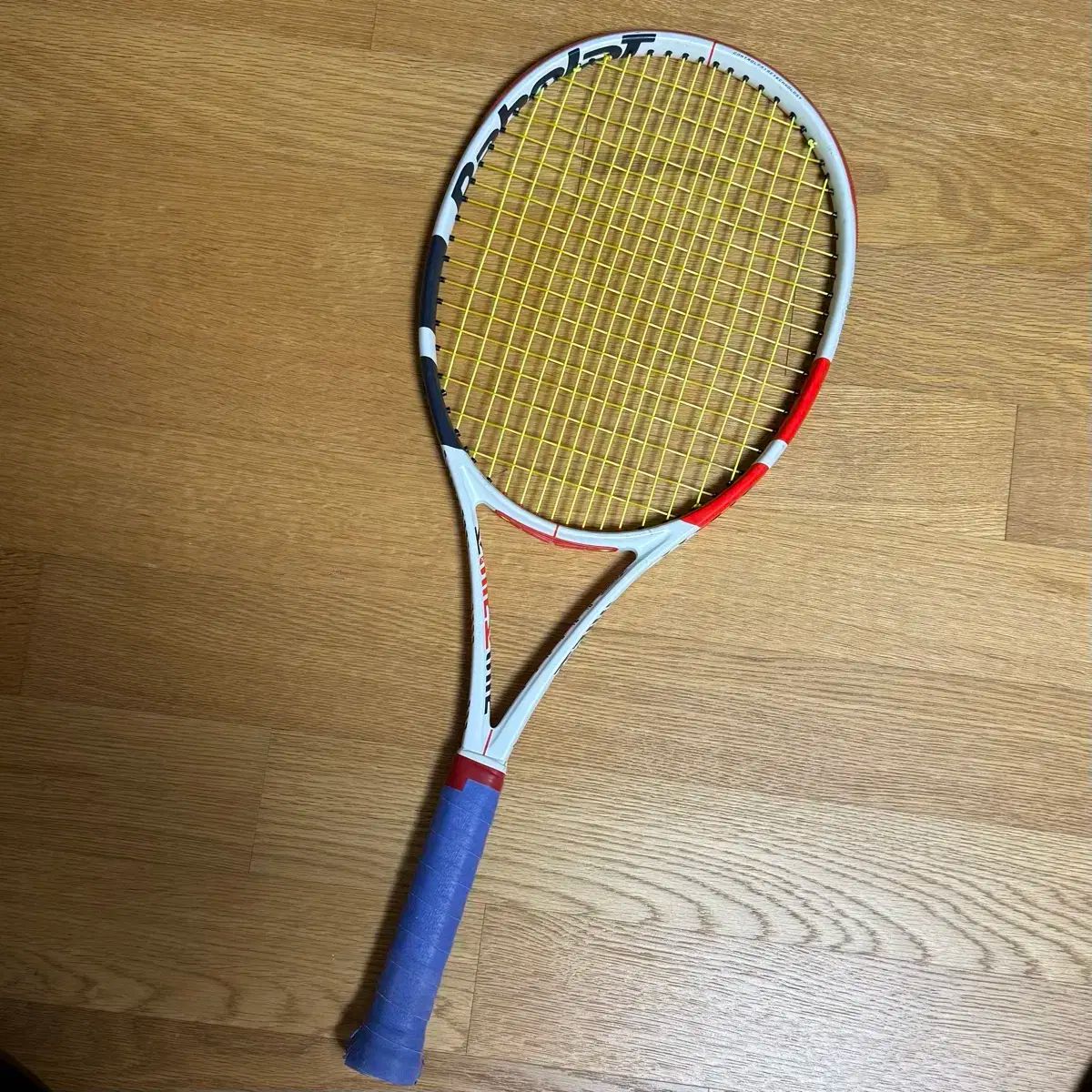 入門用テニスラケット BabolaT バボラ ピュアストライク