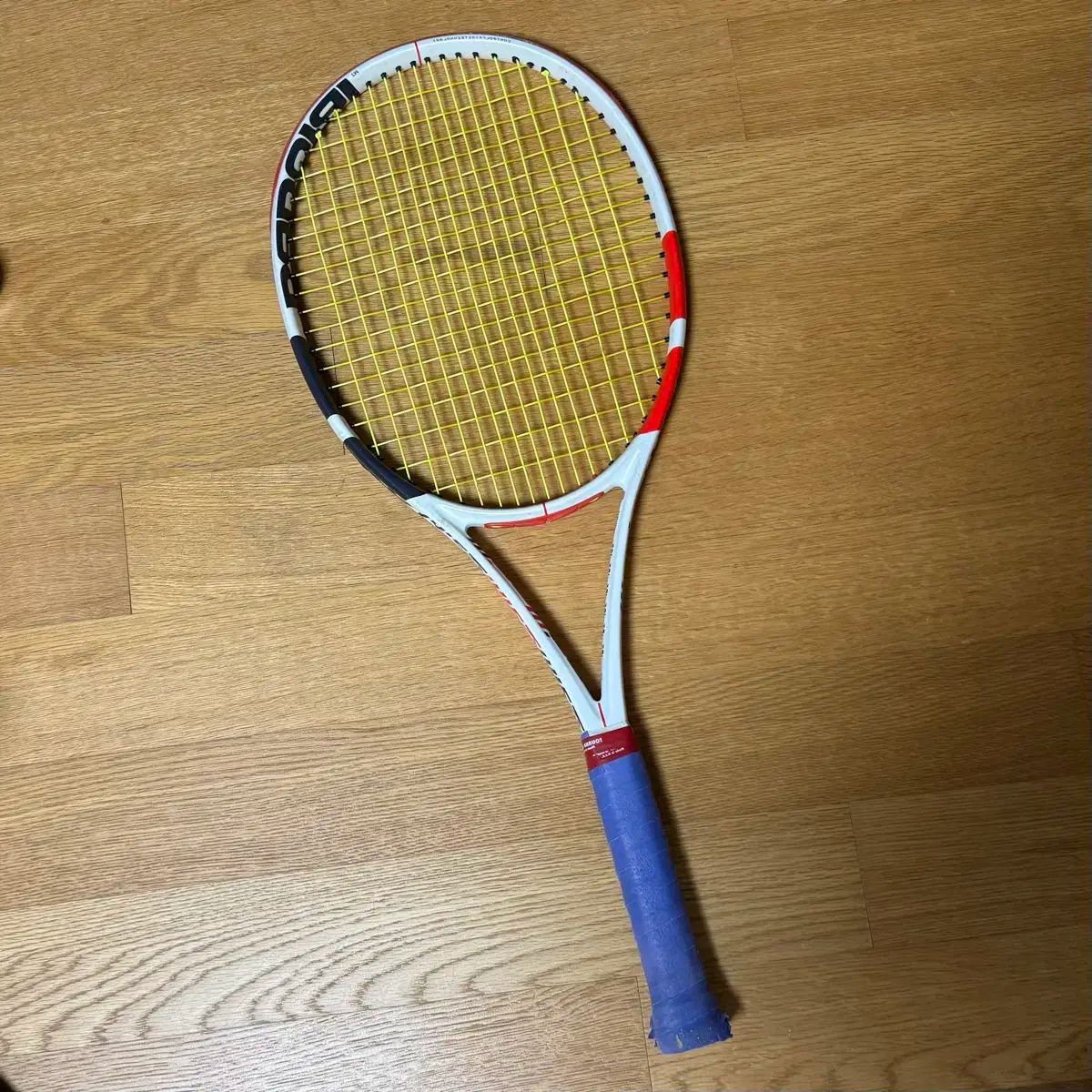 入門用テニスラケット BabolaT バボラ ピュアストライク
