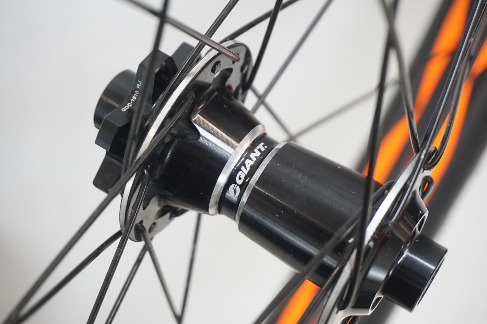 GIANT ジャイアント