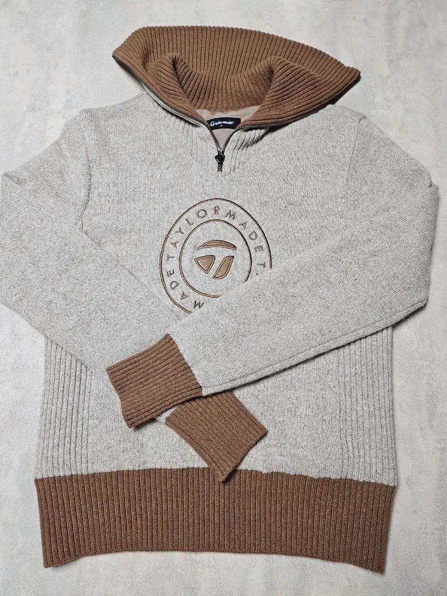 テーラーメイドゴルフ レディース ハーフネック ウールニット90
