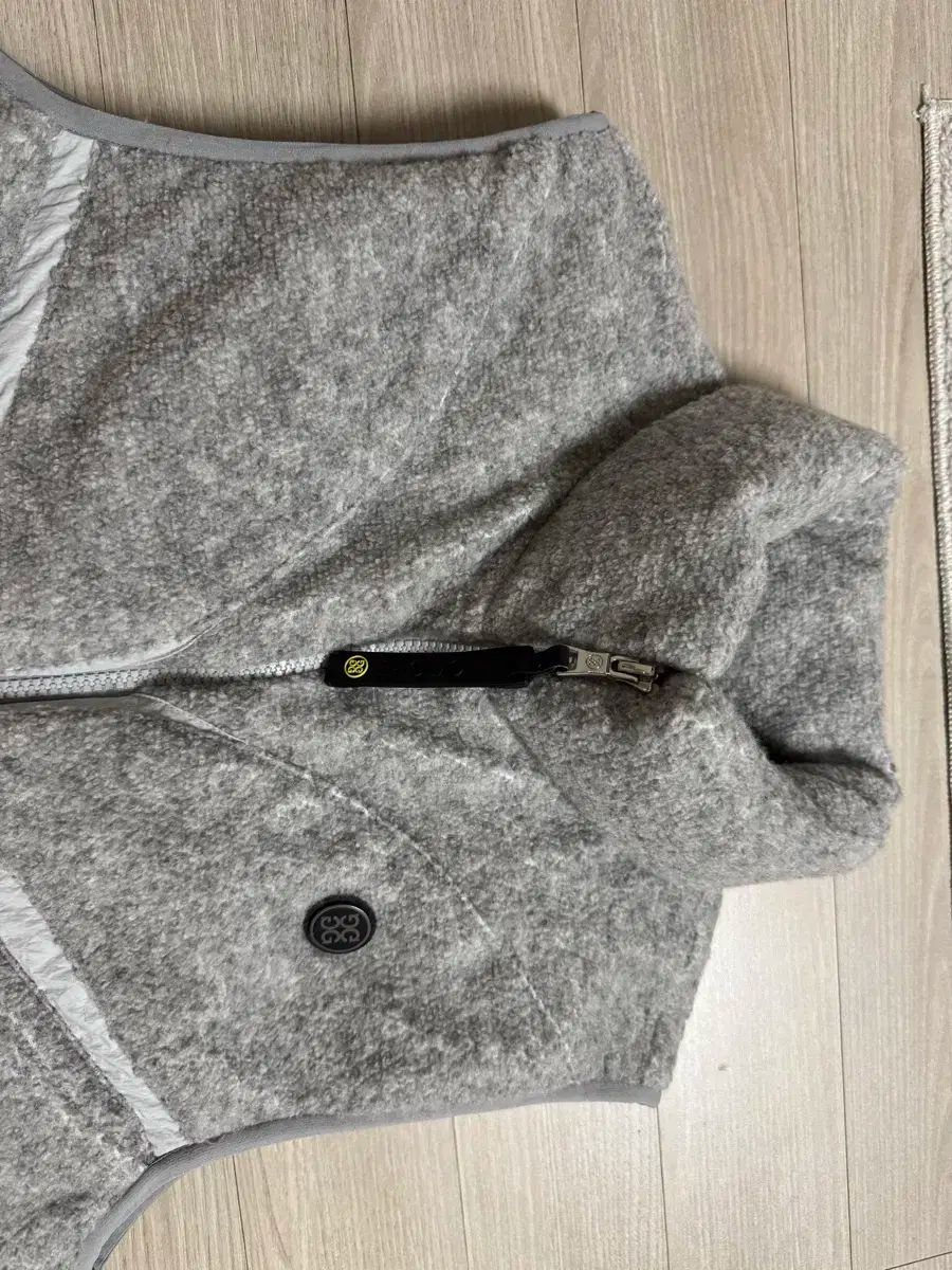 ジーフォア G/FORE ゴルフウェア レディース ダウンベスト 人気 ジーフォア ゴルフウェア レディース ノースリーブベスト ジャケット