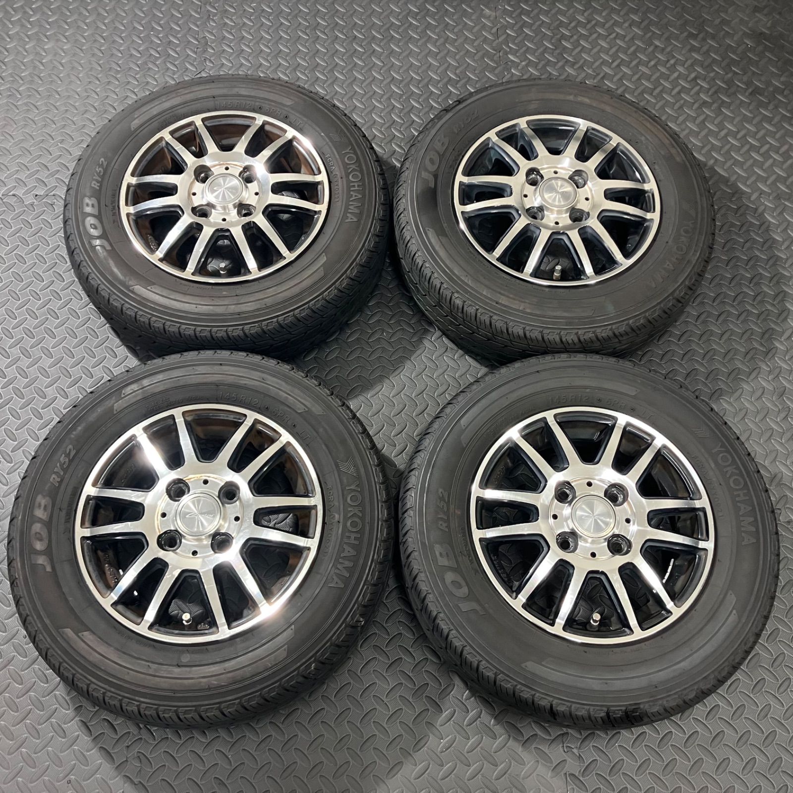 21年製 145 R 12 6 PR LT ヨコハマ JOB RY 52 共豊 サーキュラー バージョンDM 軽トラ 軽バン 夏タイヤ 3503