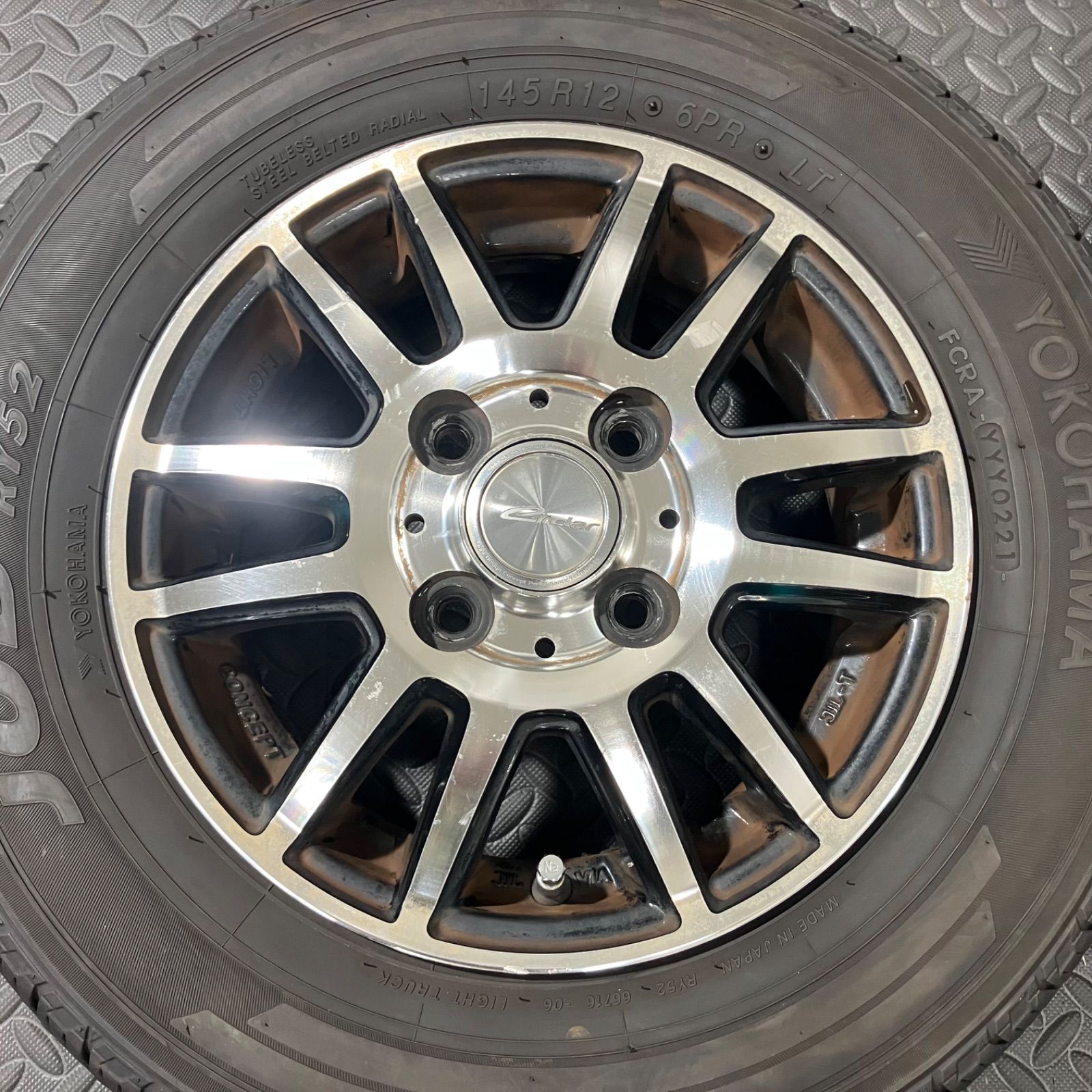 21年製 145 R 12 6 PR LT ヨコハマ JOB RY 52 共豊 サーキュラー バージョンDM 軽トラ 軽バン 夏タイヤ 3503