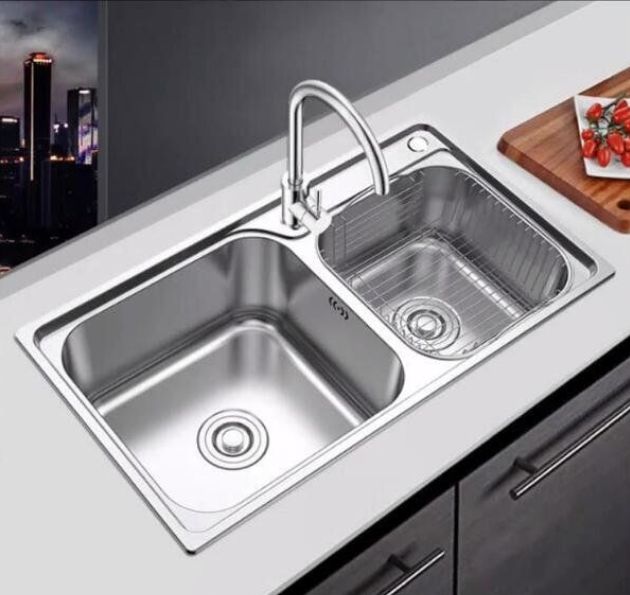 キッチン用品 ステンレス製流し台 台所 2槽シンク 食器洗いシンク 野菜シンク 大容量 便利 蛇口水栓付きセット