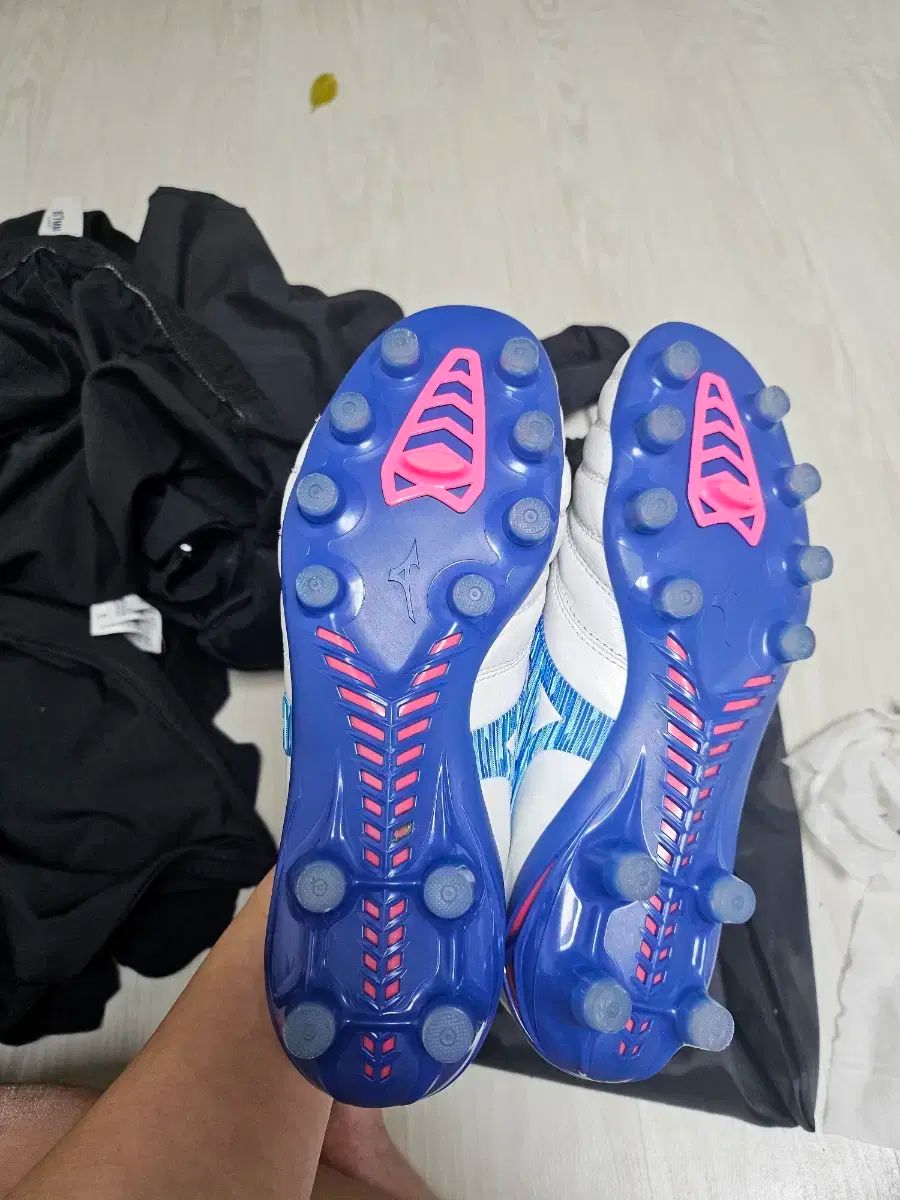 ミズノ モレリア NEO 4 ジャパン 235 サッカーシューズ LLC-HASEGAWATOSO_COM