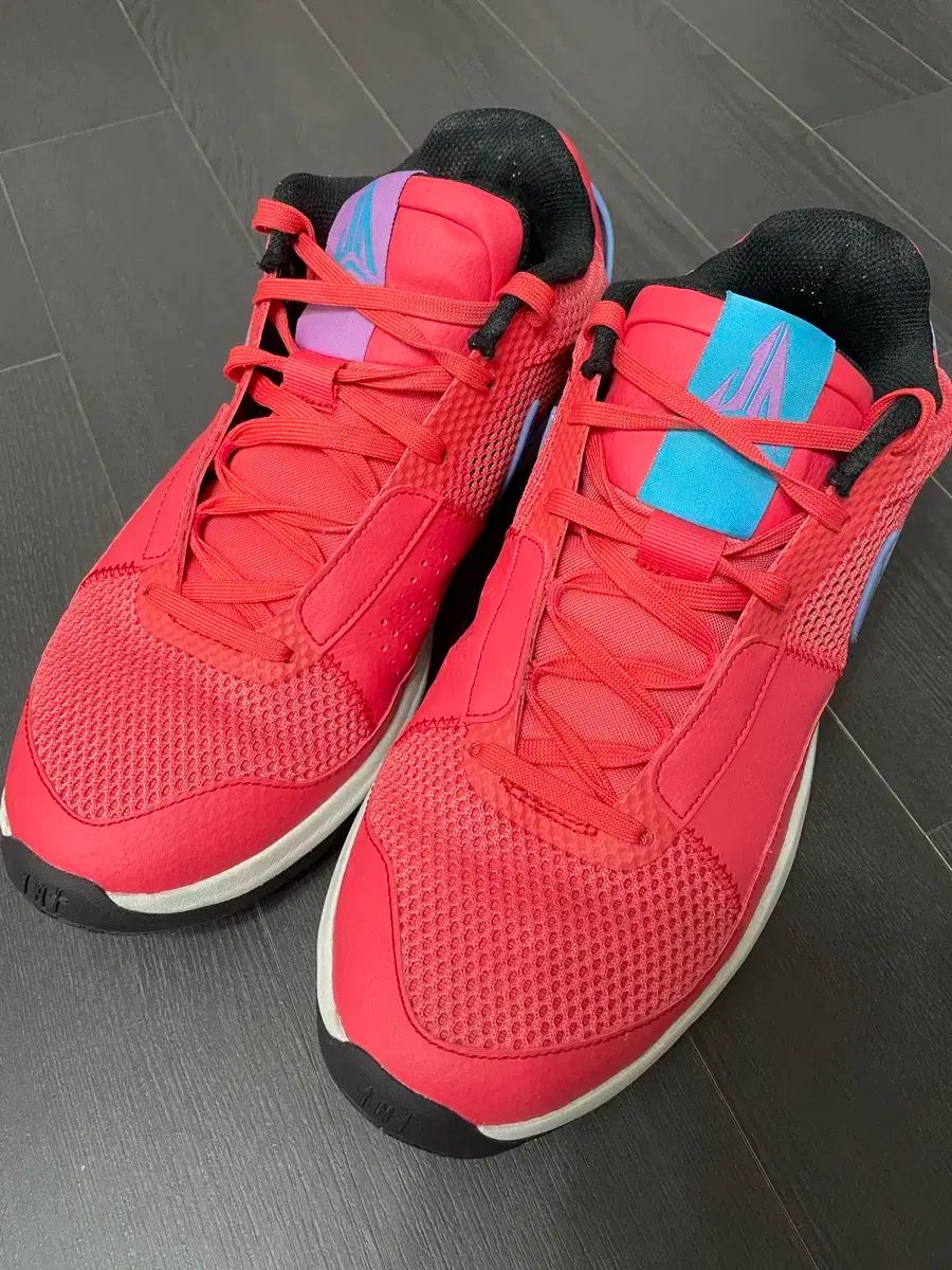 ナイキ ジャ1 ja1 EP アンバーグロー 285