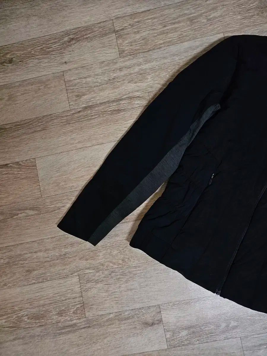 タイトリスト ダウンジャケット