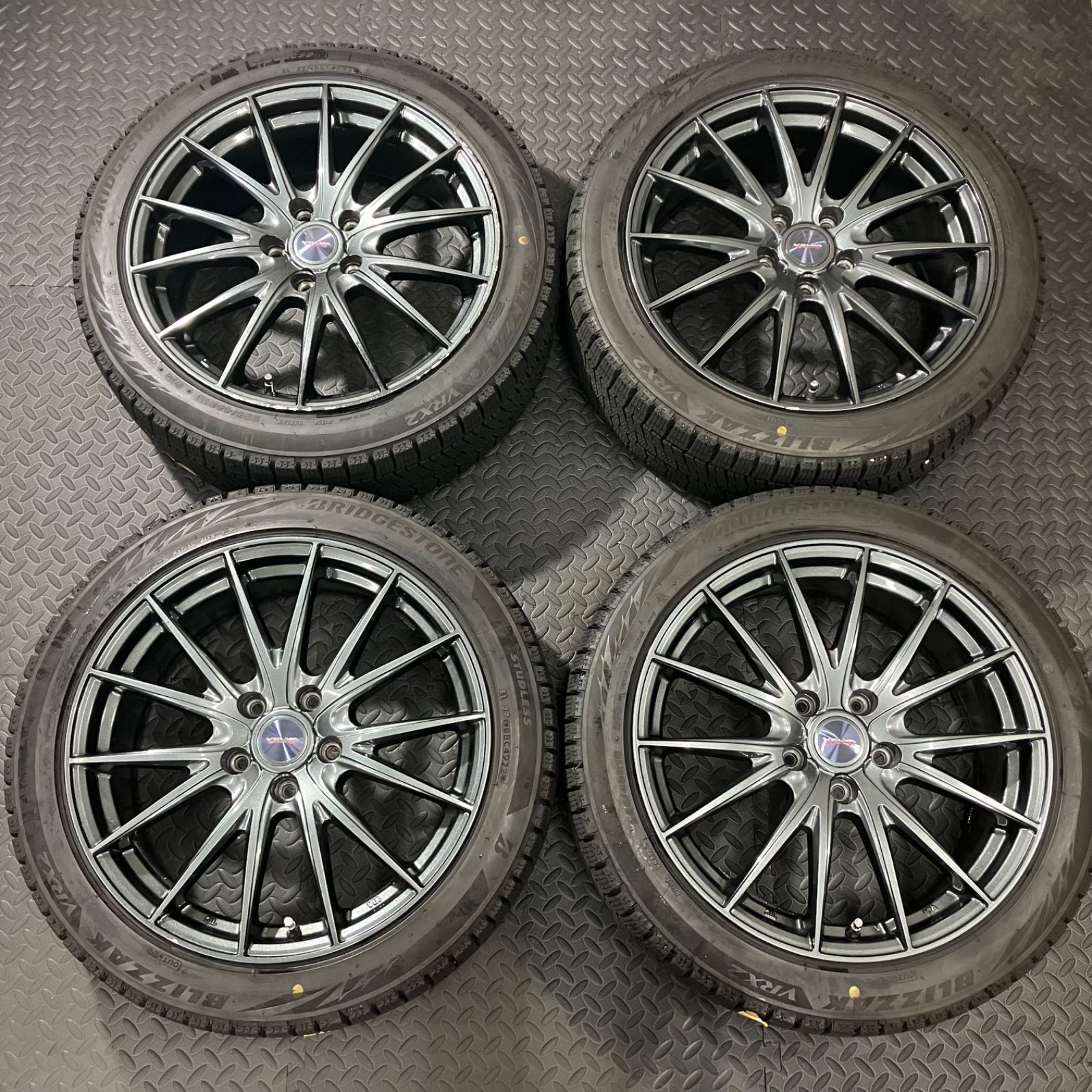VELVAホイール付き！ ブリザックVRX 2020年製 15インチ4本 溝たっぷり