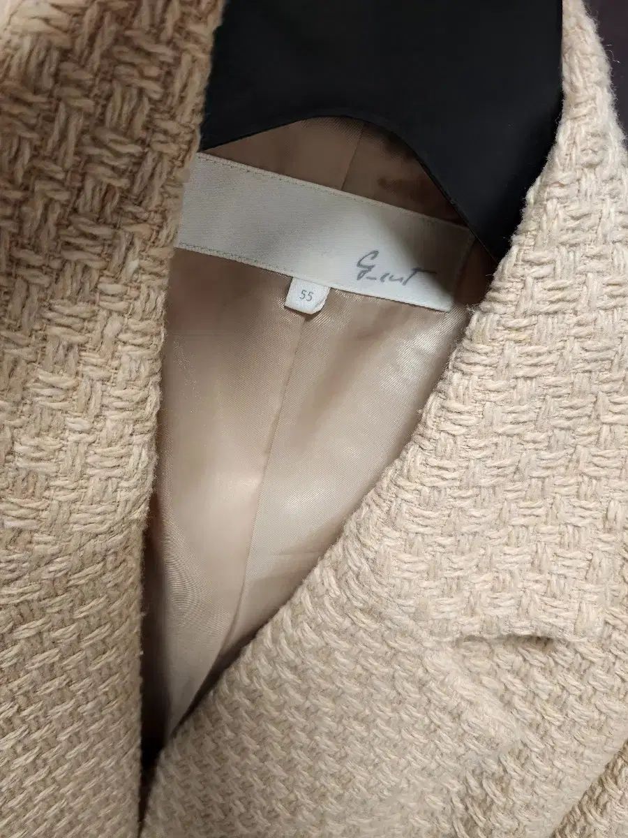 ジャケット ベージュ