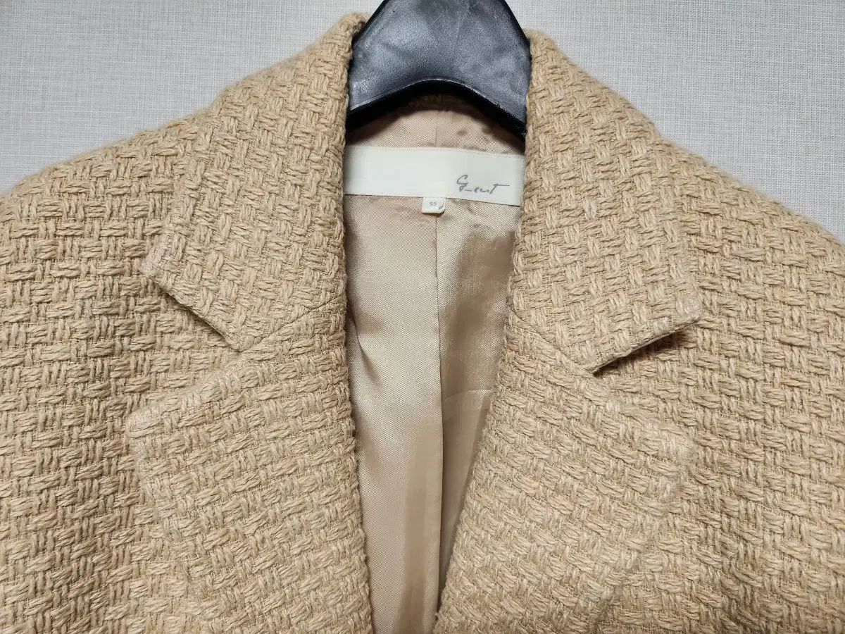 ジーカットツイード クロップド ジャケット ベージュ