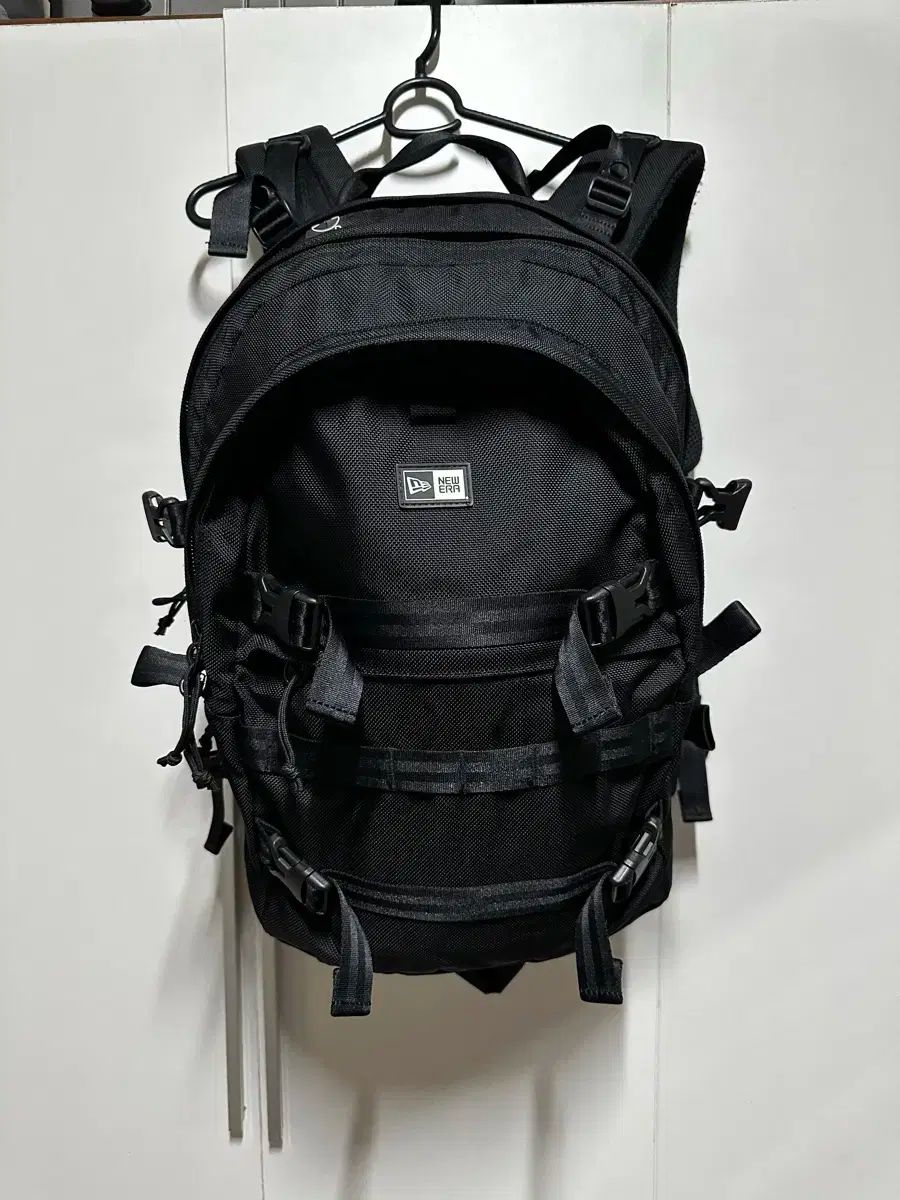 NEW ERA ブラック バックパック バッグ