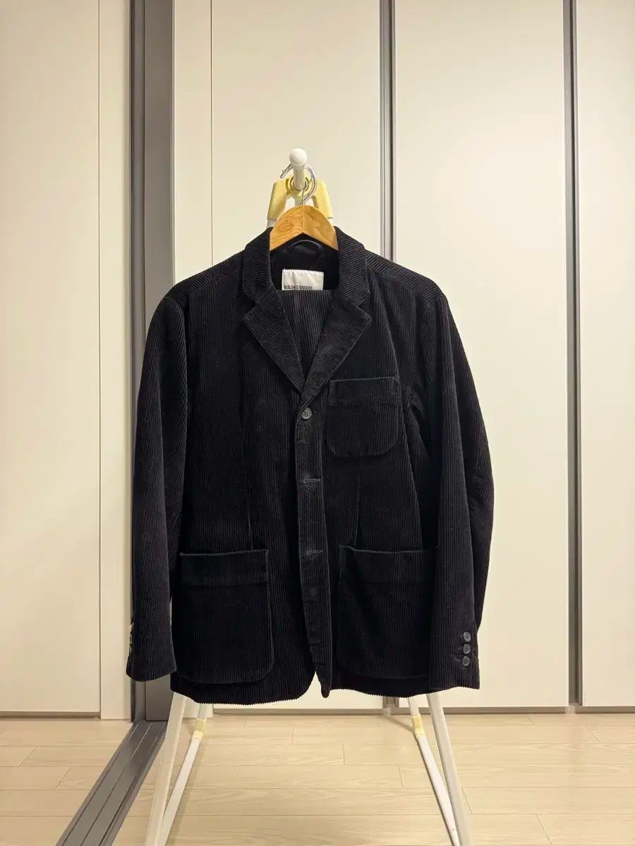 トップスM ズボン28 ビースロー コーデュロイ セットアップ ブラック