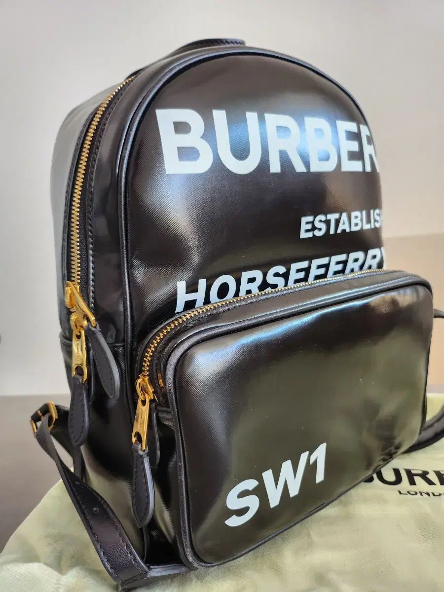 バーバリー ホースペリー バックパック DECORATOM_COM_BR