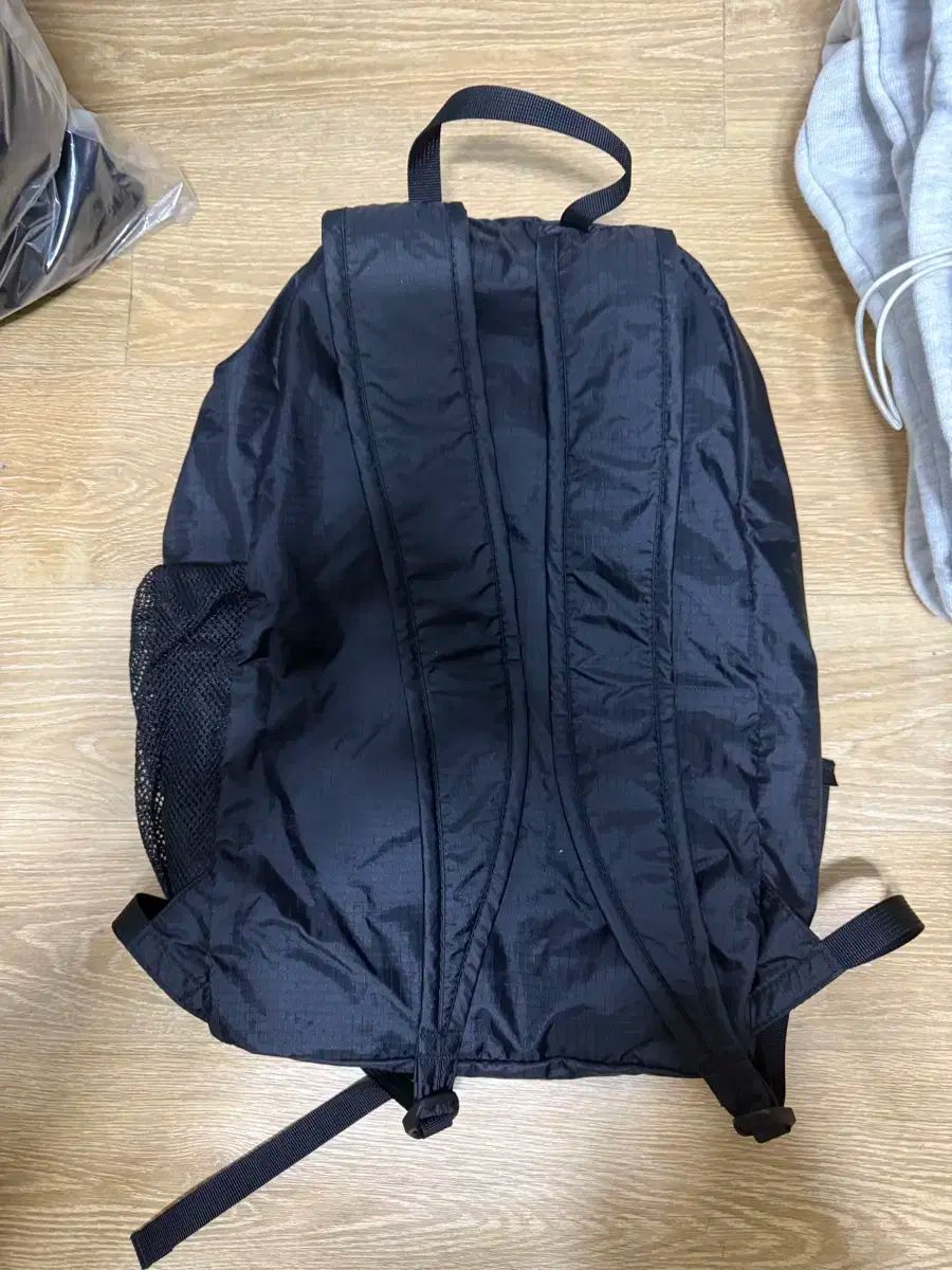 モンベル ポケット パッカブル ライト 10