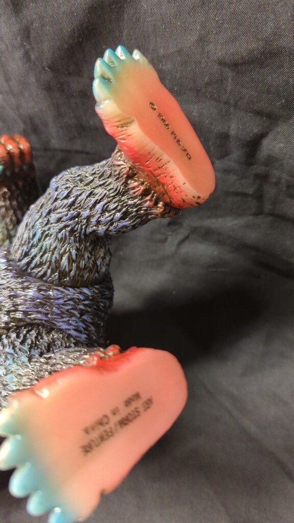  フューチャーモデルズ ツイフォン編三大怪獣 ギガス 蓄光Ver ウルトラマン キャラクター玩具