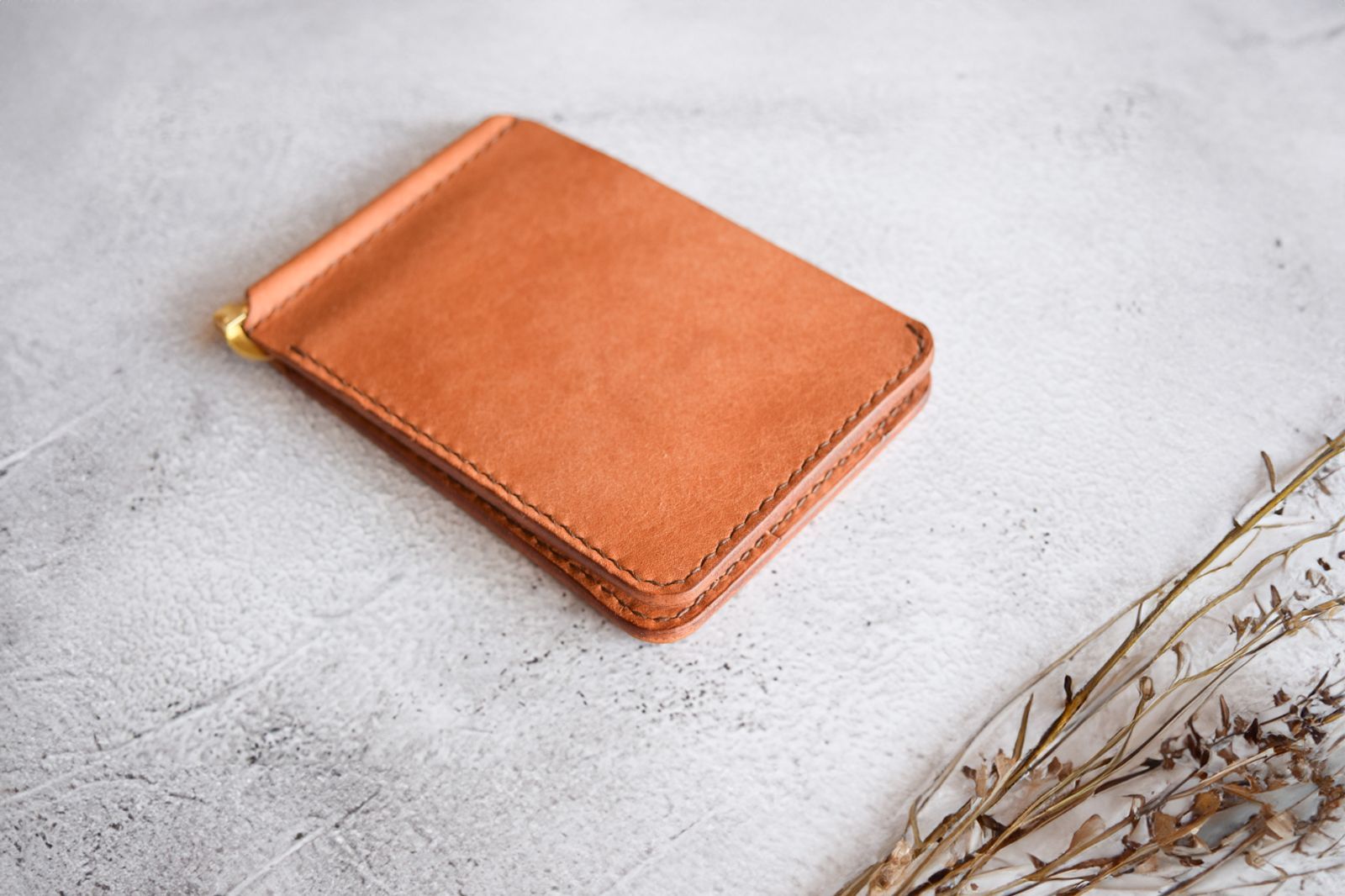 マネークリップ 本革 ｲﾀﾘｱﾝﾚｻﾞｰ Brown ブラウン