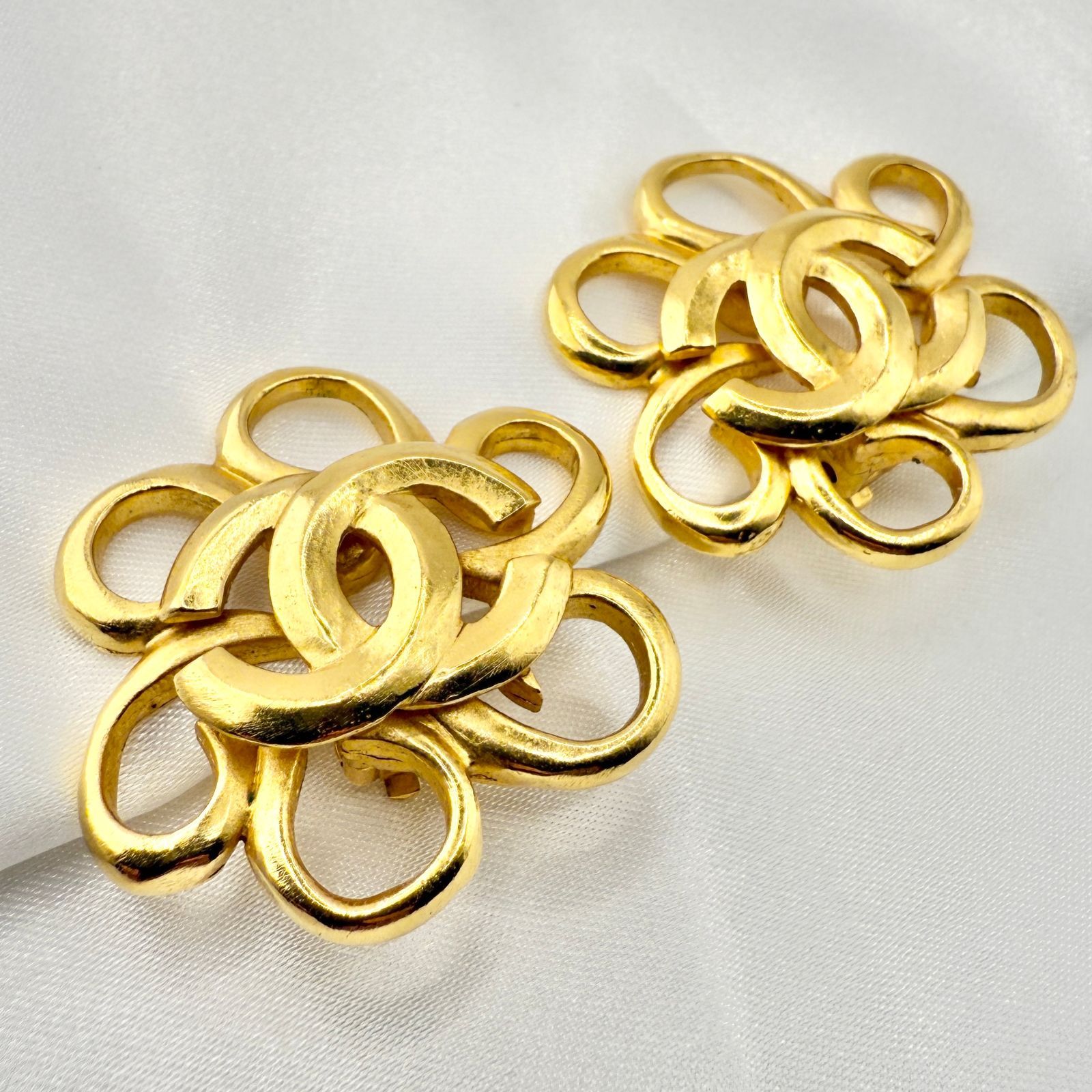 シャネル ヴィンテージ イヤリング ココマーク フラワー 96 P