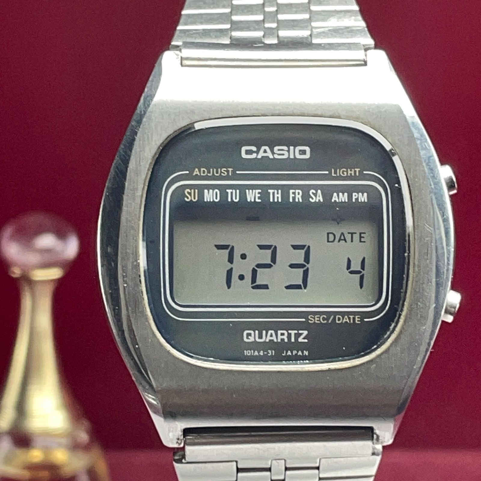 CASIO 101 A 4 31 SSブレス 電池交換済 ヴィンテージ アンティーク カシオ デジタル レトロ 腕時計