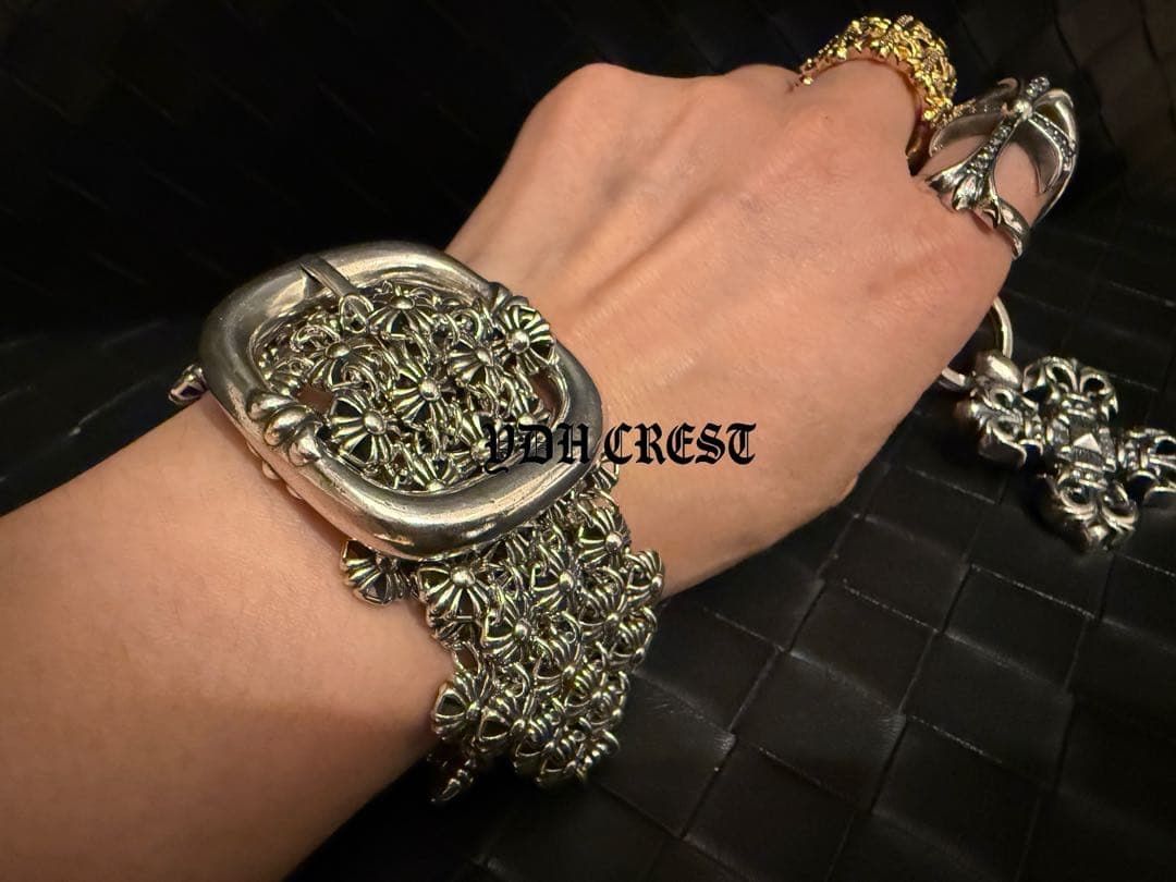 個性派ブレスネック 18