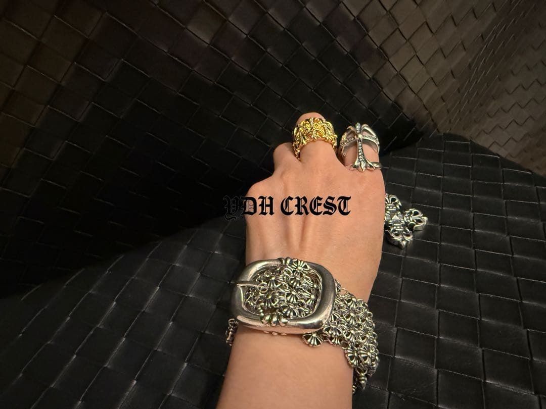 個性派ブレスネック