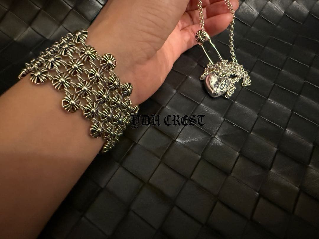 cm〜22 cmまで調整