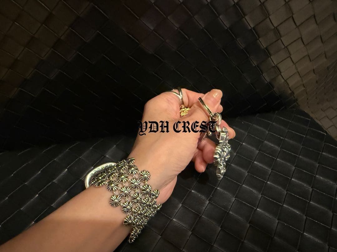 ブレスレット 個性派ブレスネック