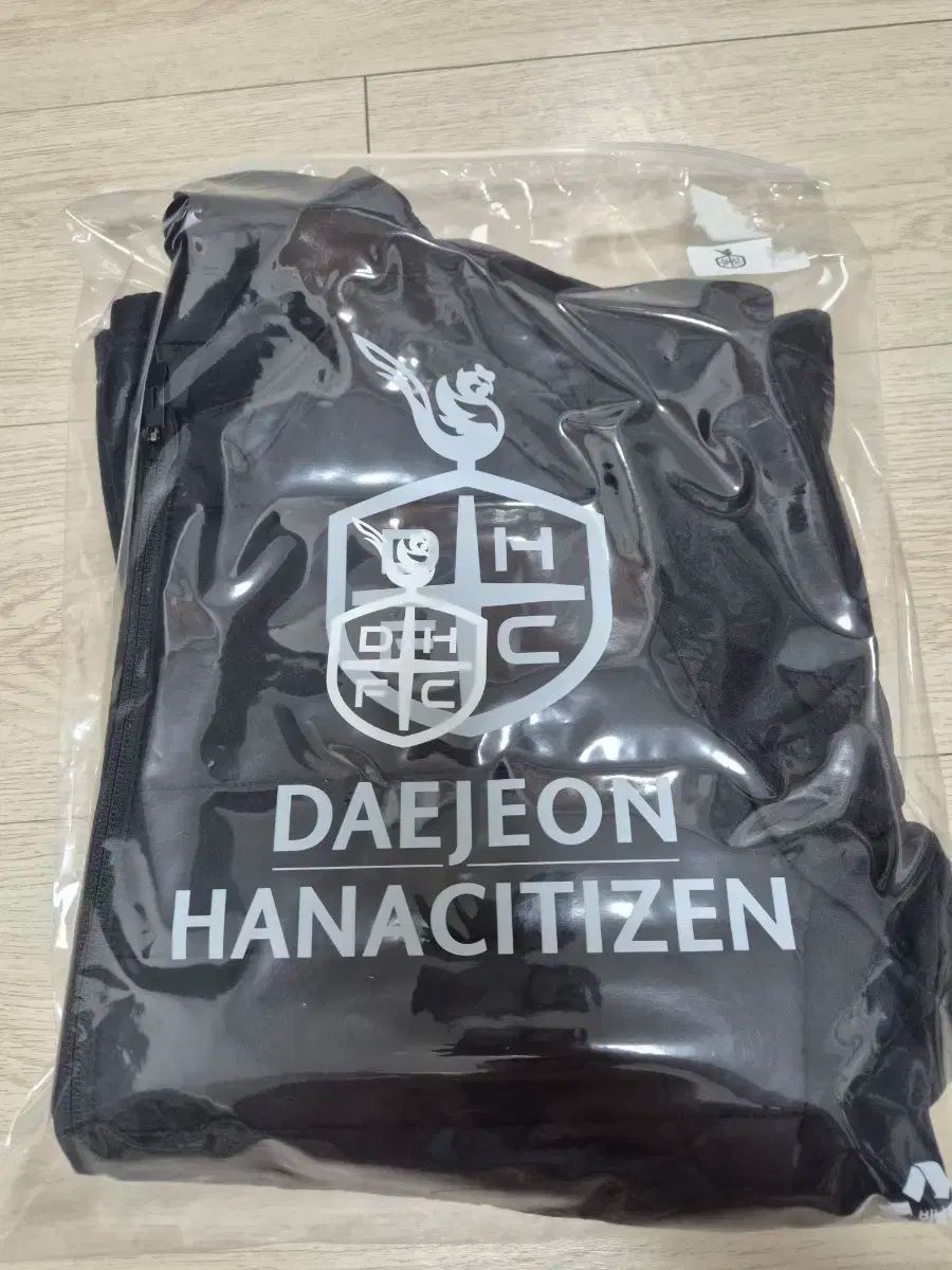 大田ハナシチズン ハイブリッド ジャケット M サイズ LLC-HASEGAWATOSO_COM