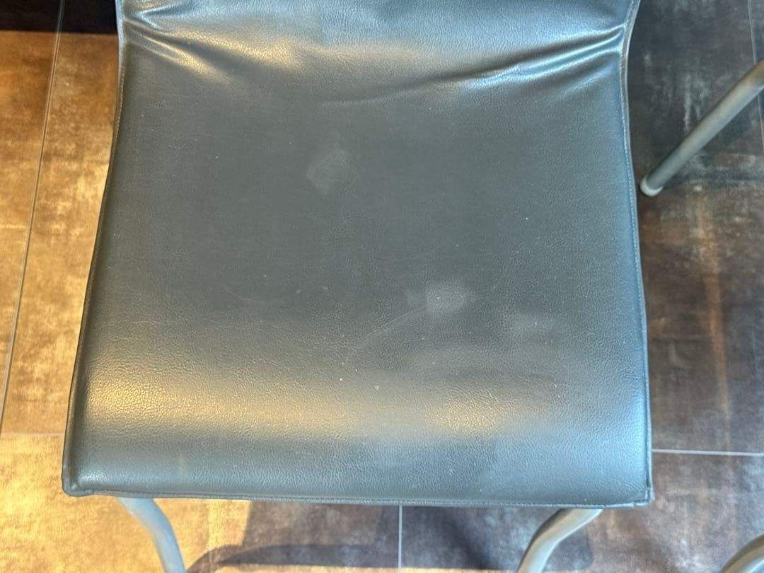 ②リーンロゼ ligne roset ブラック レザーチェア 2脚セット YZ - メルカリ