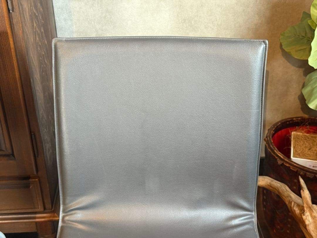 ②リーンロゼ ligne roset ブラック レザーチェア 2脚セット YZ - メルカリ