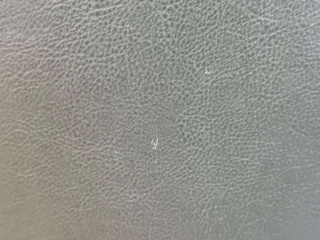 ②リーンロゼ ligne roset ブラック レザーチェア 2脚セット YZ - メルカリ