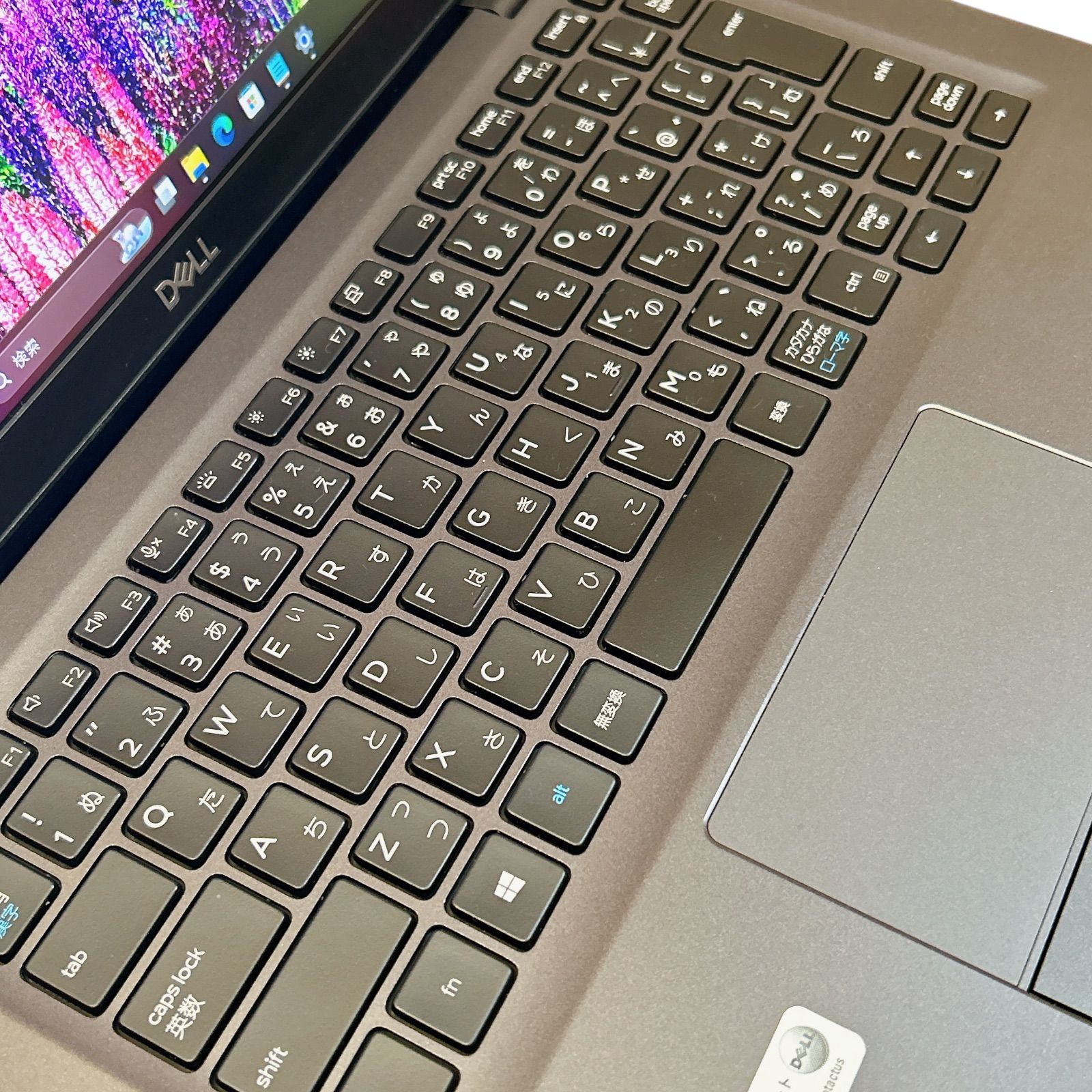 i7搭載 Latitude5300