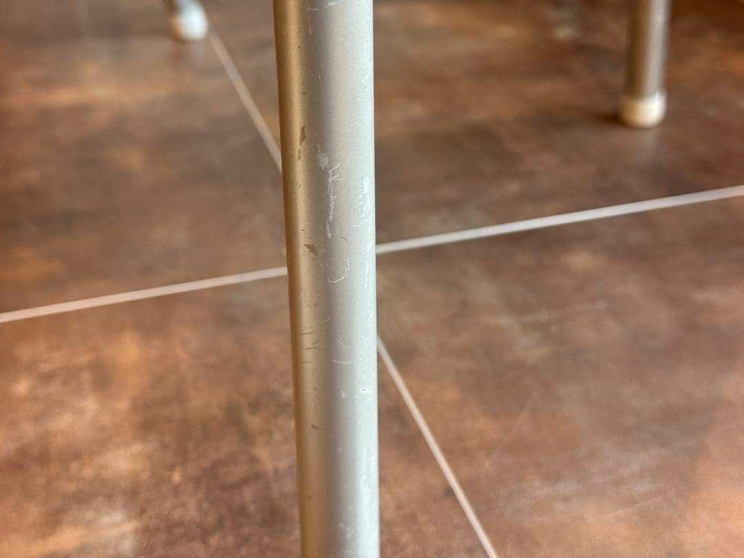 ①リーンロゼ ligne roset ブラック レザーチェア 2脚セット YZ - メルカリ