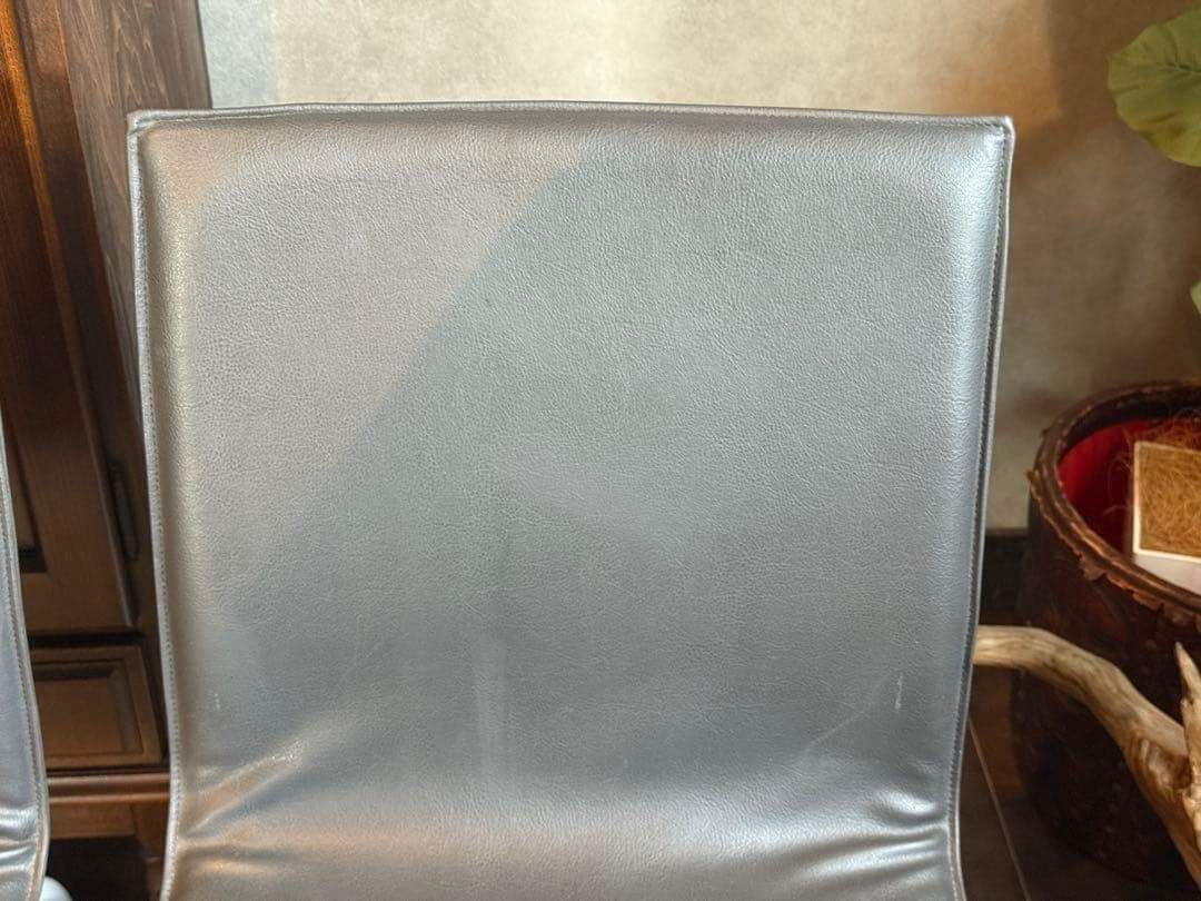 ①リーンロゼ ligne roset ブラック レザーチェア 2脚セット YZ - メルカリ