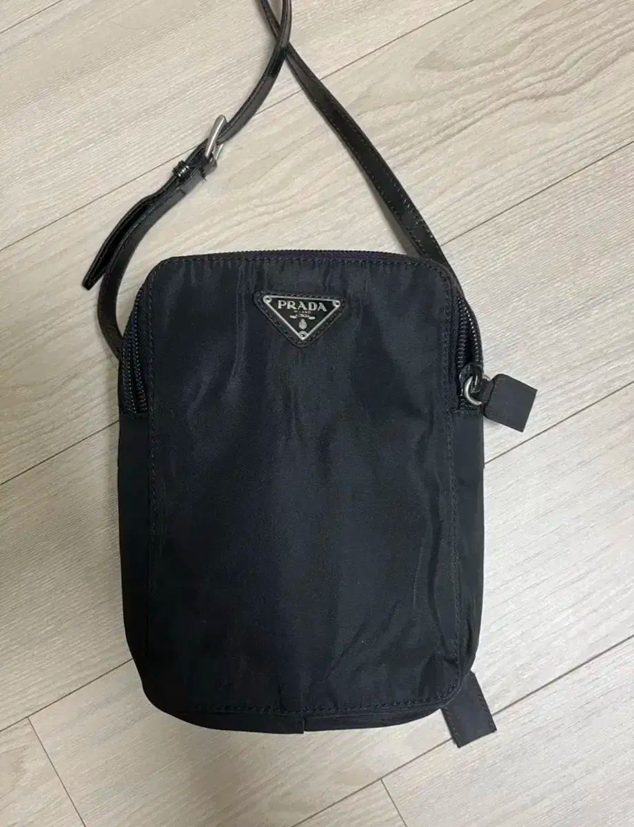 PRADA プラダ ミニ クロスバッグ DECORATOM_COM_BR