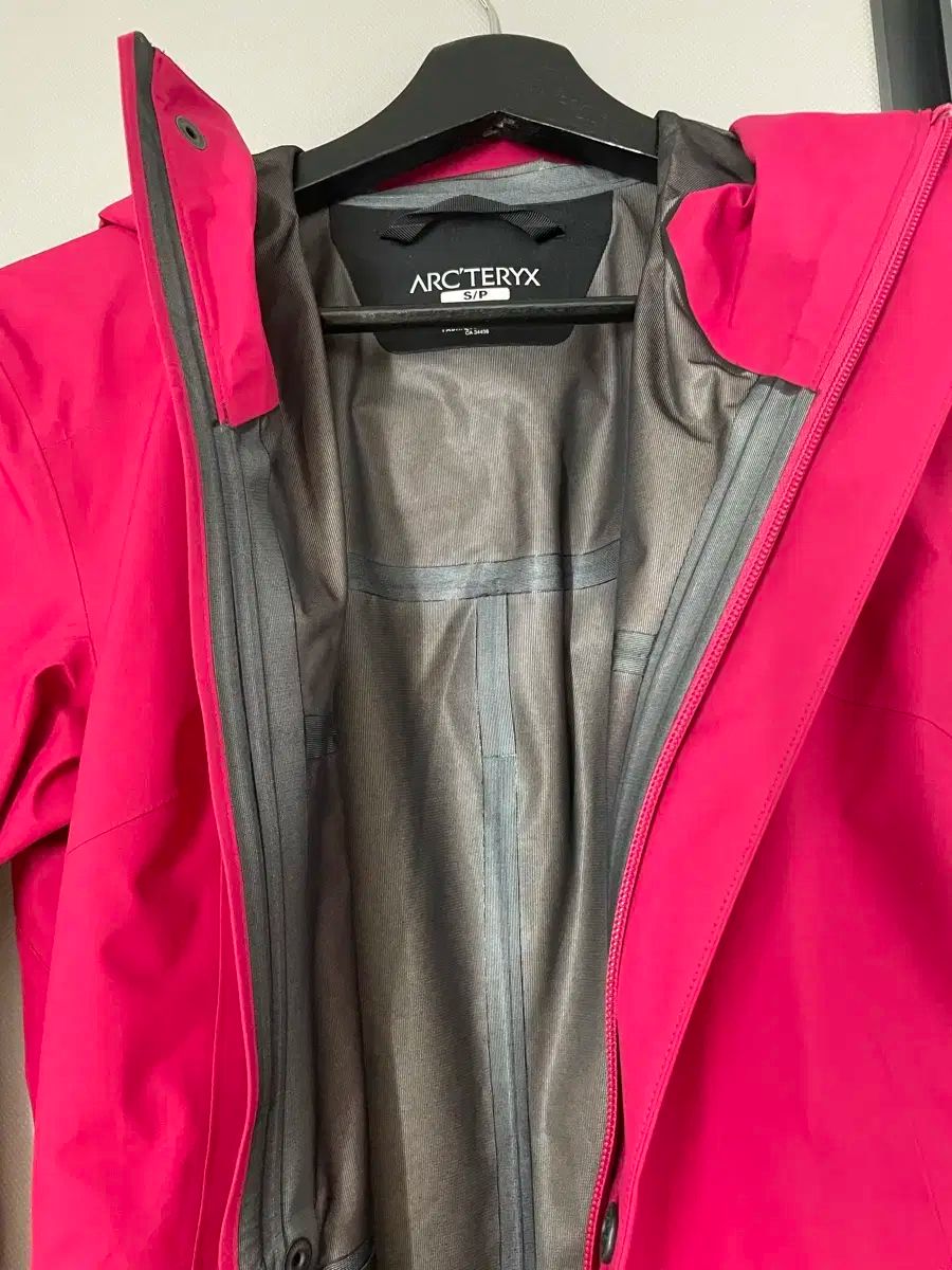  ARC TERYX アークテリクス コデタ GORE TEX ゴアテックス コート ボトル その他 アウター