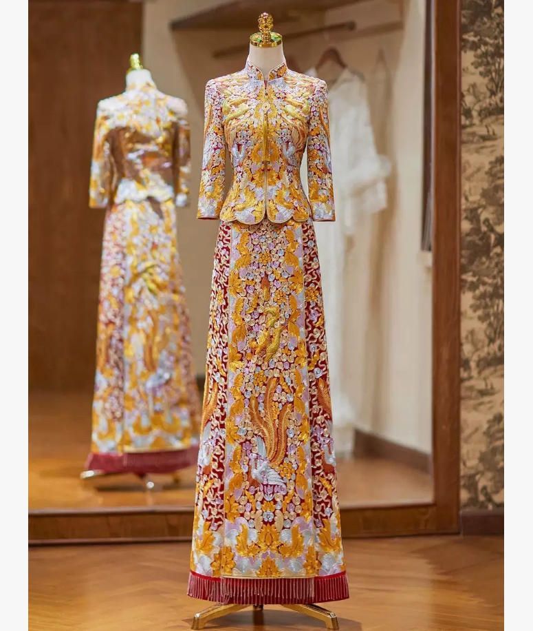 重工袍皇龍鳳袍 新型中国式花嫁の礼服はやせて秀禾服と結婚して酒を敬う服