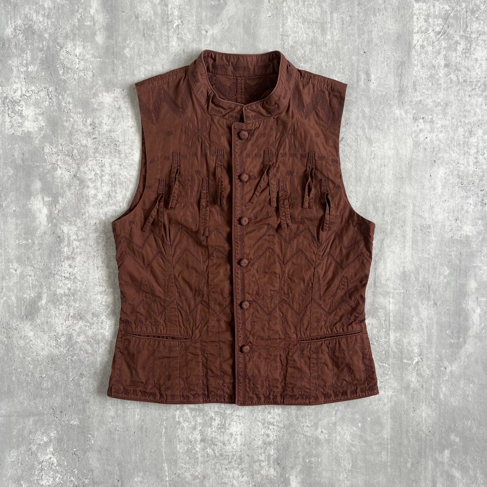 HaaT ISSEY MIYAKE ハートイッセイミヤケ テクスチャードコットンベスト ブラウン系 インド綿 2サイズ HA22FE520