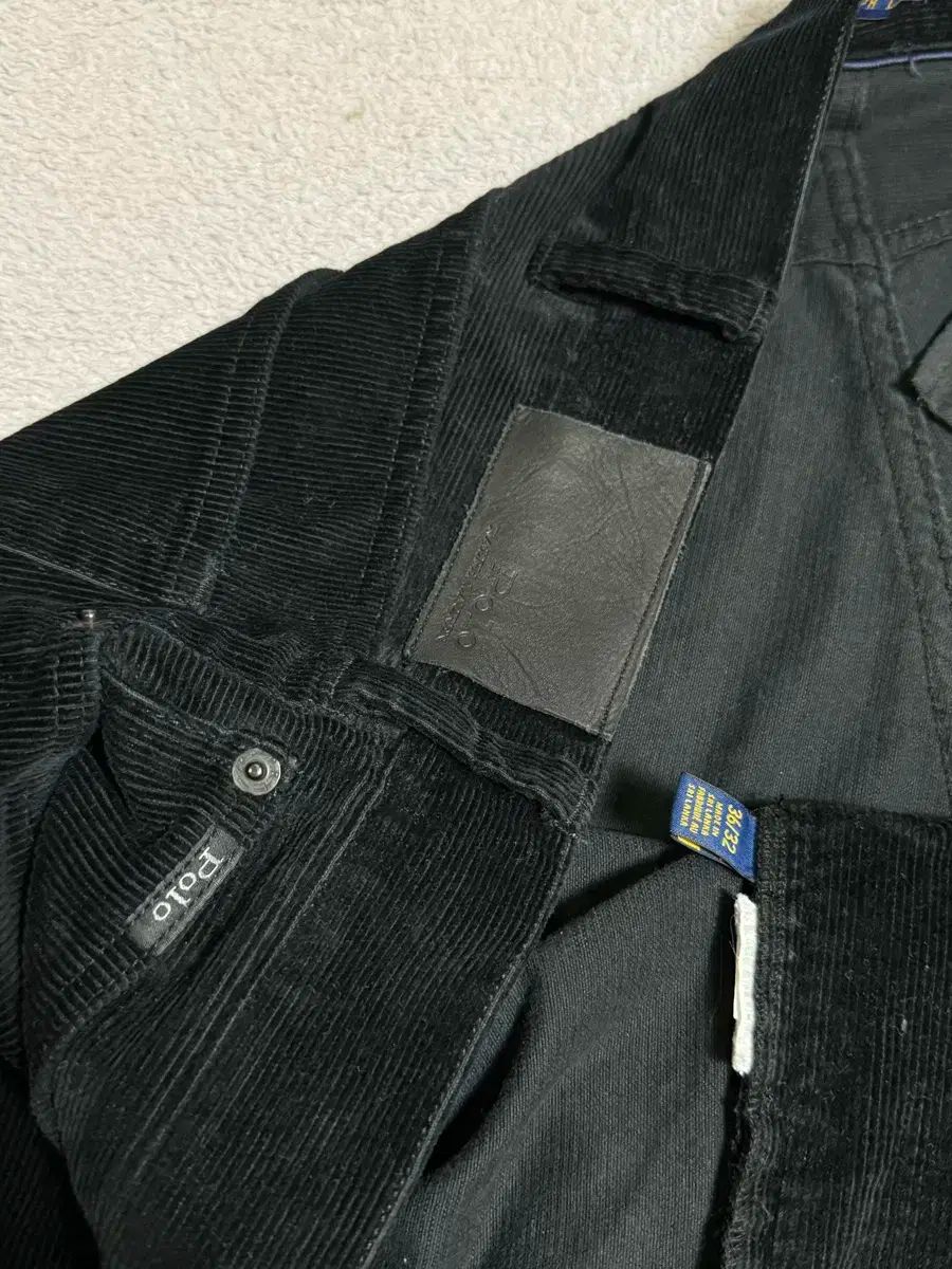 ポロ コーデュロイ