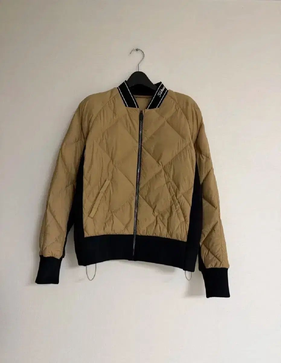 タイトリスト ブラウン ダイヤ キルティング グース アウター