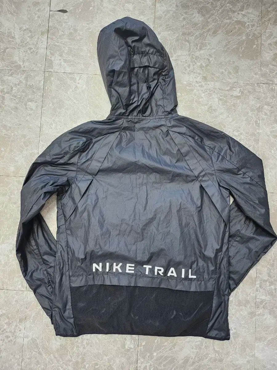 MONCLER ブラック フード付きパーカー とも⭐MONCLER ブラック フード