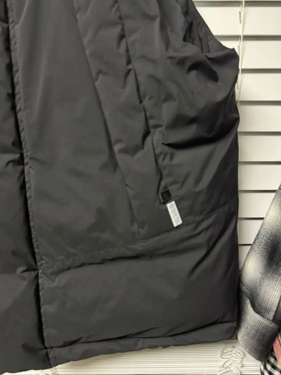 DAIWA PIER39 GORE-TEX INFINIUM ダウン ベスト ブラック L