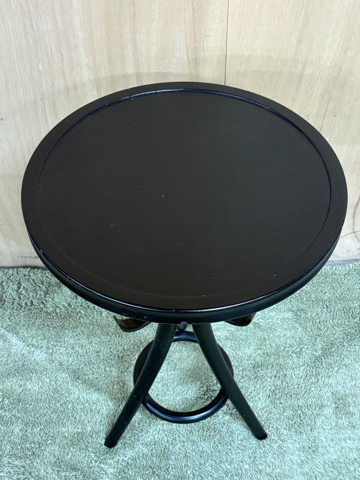 GL104 山口県下松市より 美しい曲木のテーブル 秋田木工 IDC大塚家具 幅45cm 奥45cm 高68cm