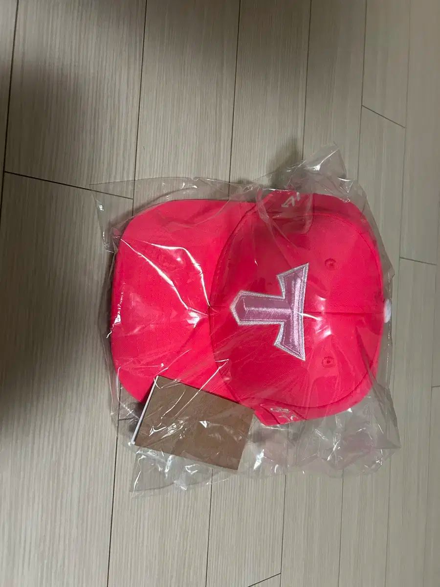 KIAタイガース IAB Studio アイエプスタジオ TinyTAN アセンティック 帽子